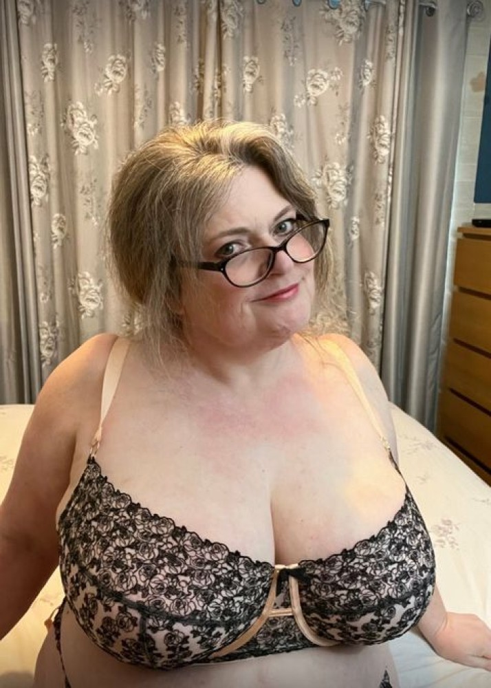 Индивидуалка Нина фото № 2 в городе Усть-Лабинск